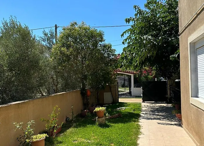 Dimar3 Seaside Apartment