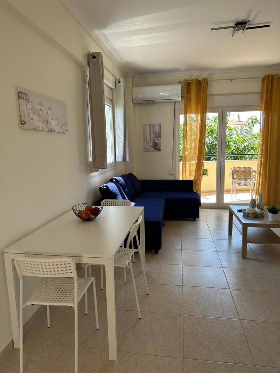 Dimar3 Seaside Apartment